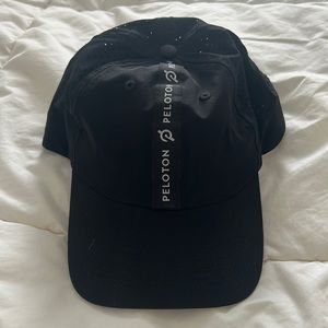 Never worn Peloton hat!